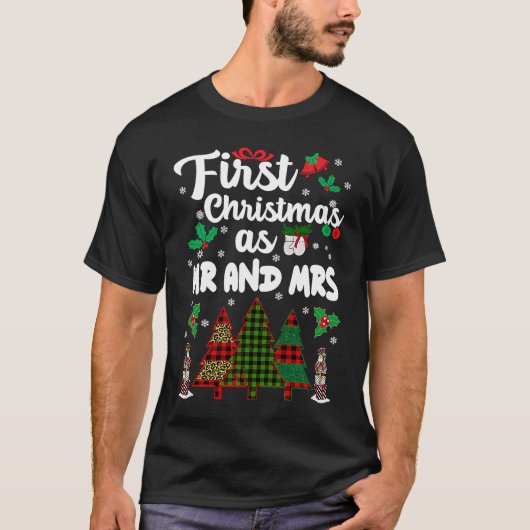 First Christmas As Mr And Mrs Xmas Mr And Mrs 202 Tシャツ (正面)