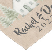 First Christmas at New Home Table Runner ミディアムテーブルランナー (コーナー)