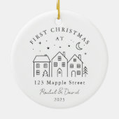 First Christmas at Our New Home – Houses Line Art セラミックオーナメント (裏面)