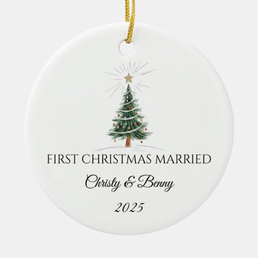 First Christmas Married 2025 Personalized Ornament セラミックオーナメント (正面)