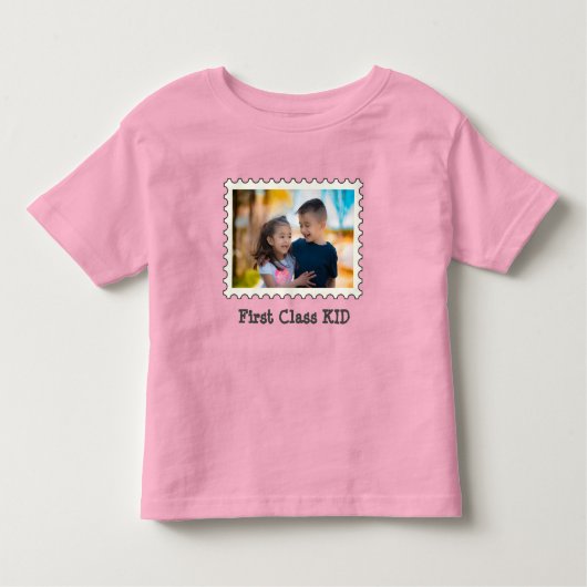 FIRST CLASS KID 最高の Kidカスタム横写真 トドラーTシャツ (正面)