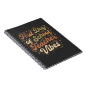 First Day of School Teacher Vibes Back to School  ノートブック (右側)