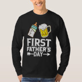 First Father s Day  Beer Baby Bottle Dad Daddy Men Tシャツ (正面)