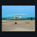 First Flight Wright Brothers Vintage Airplane ポスター<br><div class="desc">Colorized black and white photograph of the Wright Brother's airplane in Kitty Hawk North Carolina.
The photograph has great resolution and should look great on much larger posters. If you change size be sure to use the "customize it" tool for proper fit. Thanks</div>