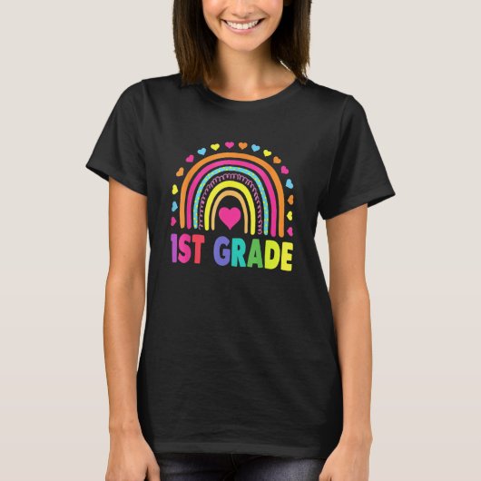 First Grade Rainbow Girls Boys Teacher Team 1st Gr Tシャツ (正面)