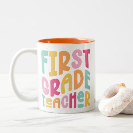 First Grade Teacher Colorful Typography ツートーンマグカップ
