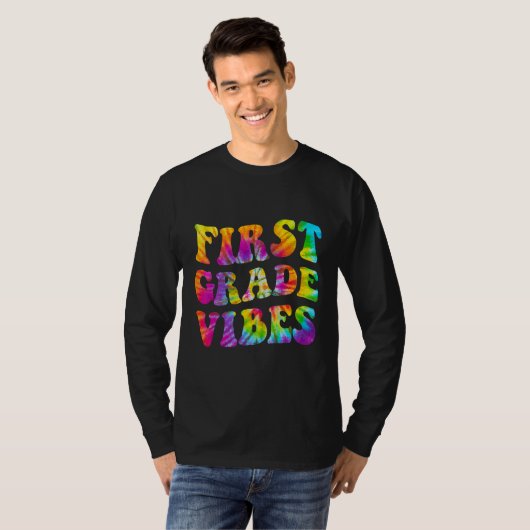First Grade Vibes Back To School 1 Tシャツ (正面フル)