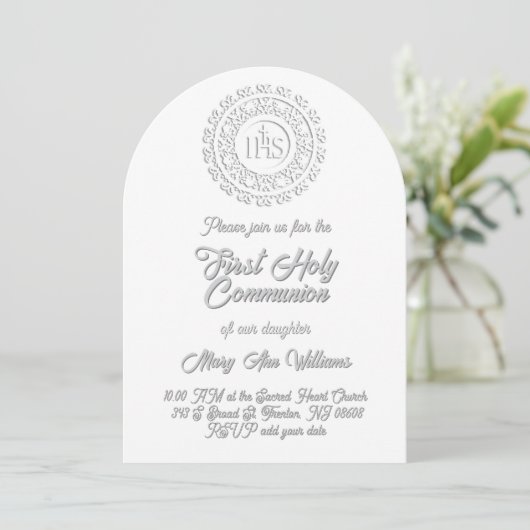First Holy Communion white grey shadow text 招待状 (スタンド正面)