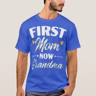 First Mom Nowおばあちゃんベビー発表ジェンダー改訂 Tシャツ