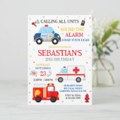 First Responders Emergency Vehicles Birthday 招待状 (スタンド正面)
