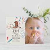 First Rodeo Cowboy女性のカーボーイ1st Birthday Photo 招待状 (スタンド正面)