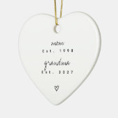 First Time Grandma Keepsake Custom Heart Shape セラミックオーナメント (左)