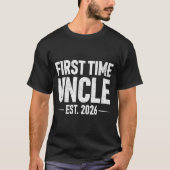 First Time Uncle Est. 2026 Funny New Uncle Tシャツ (正面)