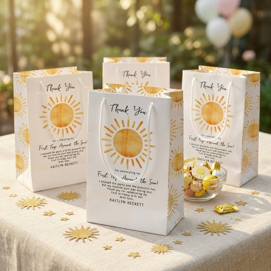 First Trip のまわりに The Sunの誕生日 スモールペーパーバッグ