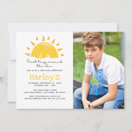 First Trip のまわりに The Sunの誕生日 招待状 (正面)