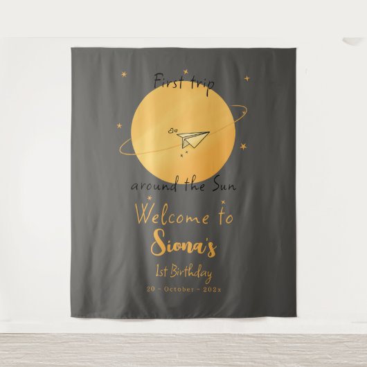 First Trip Around The Sun Paper Airplane Birthday タペストリー (正面)