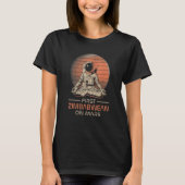First Zimbabwean On Mars Space Theme Humor Galaxy Tシャツ (正面)