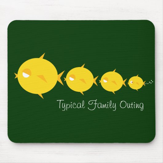 Fish_BubblesはBlowfish_Familyの遠出行きます マウスパッド (正面)