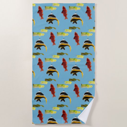 Fish Swimming in the Sea Seaside ビーチタオル (正面)