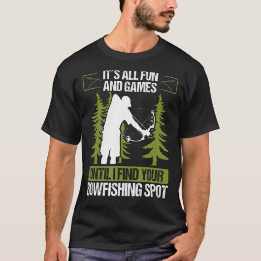 Fisherman Airboat Bowfishing Spots Funny Bowfisher Tシャツ (正面)