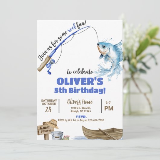 Fisherman / fishing boy reel fun birthday invite. 招待状 (スタンド正面)