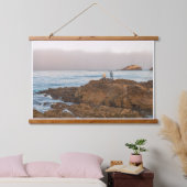 Fishermen on Rocky Shore 吊り下げ型タペストリー (寝室)