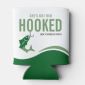 Fishing Bachelor Party Funny She's Got Him Hooked 缶クーラー (裏面)