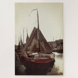 Fishing boat in Harbor  ジグソーパズル