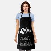 Fishing Fillet And Release T Shirt エプロン (着用した状態)