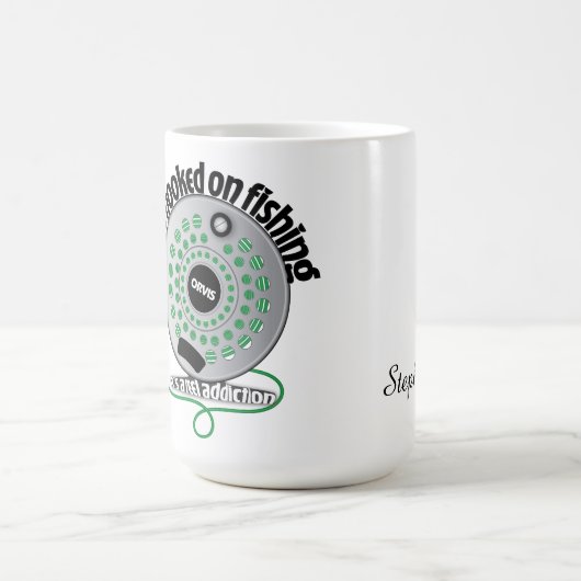 Fishing Is My Reel Addiction コーヒーマグカップ (中央)