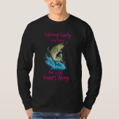 Fishing Lady Classy Sassy And A Bit Smart Assy Tシャツ (正面)