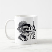 Fishing Lie Joke Mug コーヒーマグカップ (左)