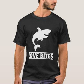 Fishing Love Bites S Tシャツ