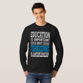 Fishkeeping Is Importanter - 熱帯魚を飼う人 Tシャツ (正面フル)