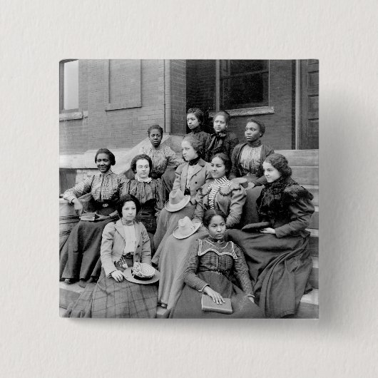 Fiskの若い女性、1890年代 缶バッジ (正面)