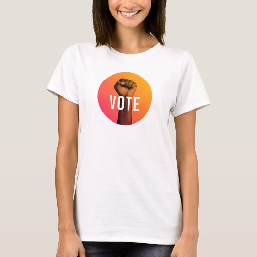 Fist-power VOTE 半袖Tシャツ 女性用 Tシャツ (正面)