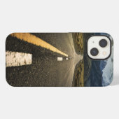 Fitzroy山- Ruta 40への長い道のり iPhoneケース (裏面横)