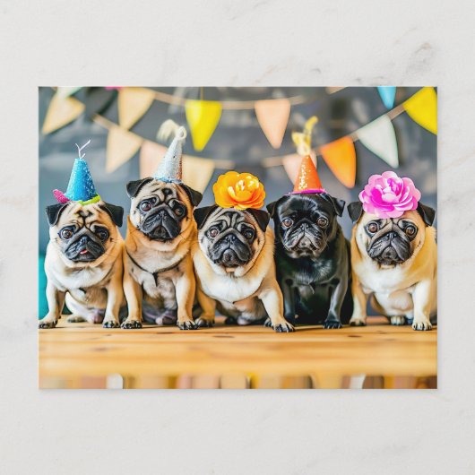 Five Pugs with Party Hats Together ポストカード (正面)