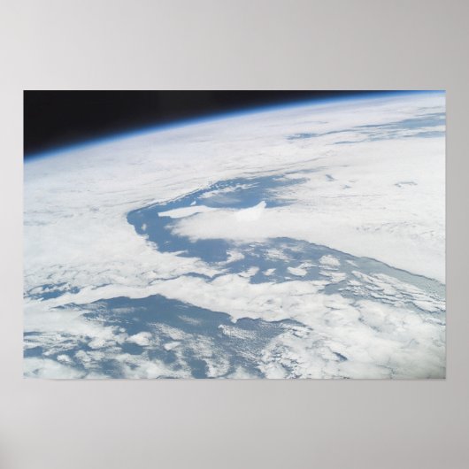 Five year old icebergs near South Georgia Islan ポスター (正面)