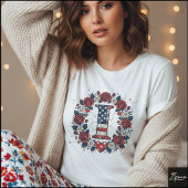 Flag Letter I Roses Heart Wreath Tシャツ