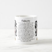 "Flaherty"の"Flaherty頂上" "Flahertyの紋章付き外衣 コーヒーマグカップ (中央)