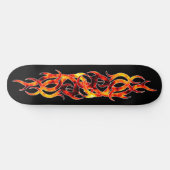 "Flame On" スケートボードデッキ (横)