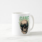 Flaming Gamer Skull – Retro Gaming Power コーヒーマグカップ (正面右)