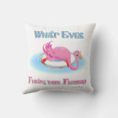 Flamingoが浮き上がるものは3 クッション (裏面)