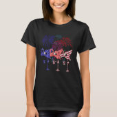 Flamingo American Flag Firework Independence Day Tシャツ (正面)