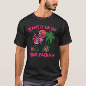 Flamingo Cruise Blame It on the Drink Package Drin Tシャツ (正面)
