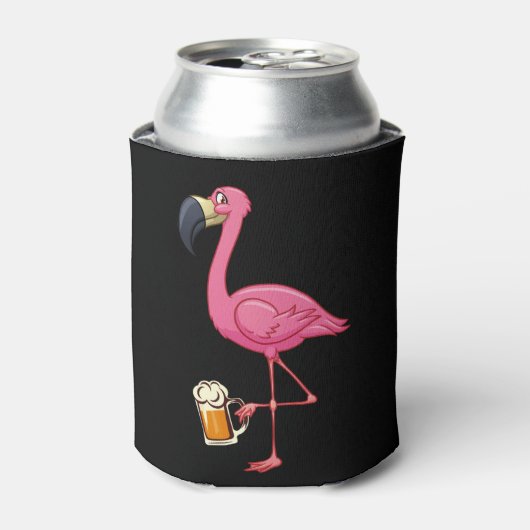 Flamingo Drinking Beer - Funny Pink Flamingo 缶クーラー (缶正面)