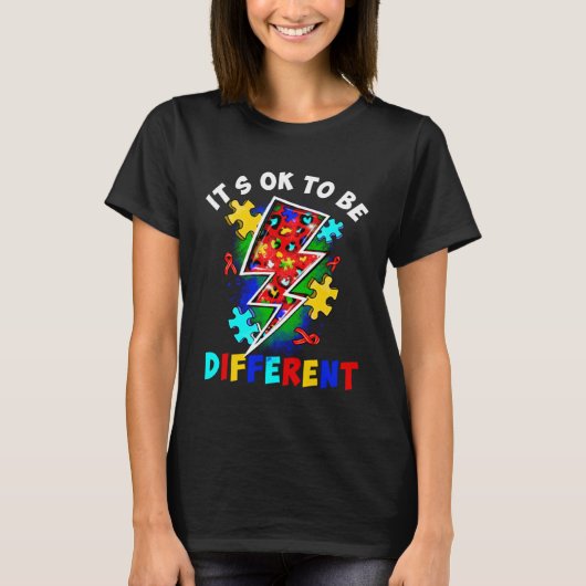 Flash Puzzle 自閉症を受け入れる世界へ オタクの違うことはOK Tシャツ (正面)