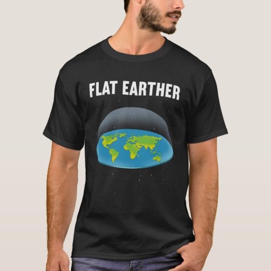 Flat Earther Flat Earth Map Conspiracy Tシャツ (正面)