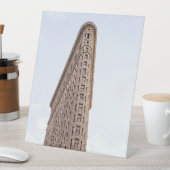 Flatiron building postcard 台座サイン (インサイチュ)